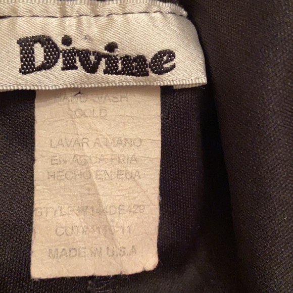 Divine Skort - Picture 3 of 4